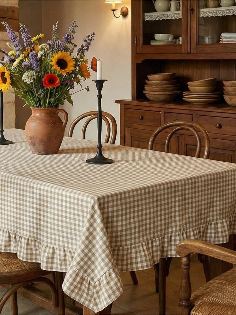 Classic Gingham Ruffled Tablecloth - Beige